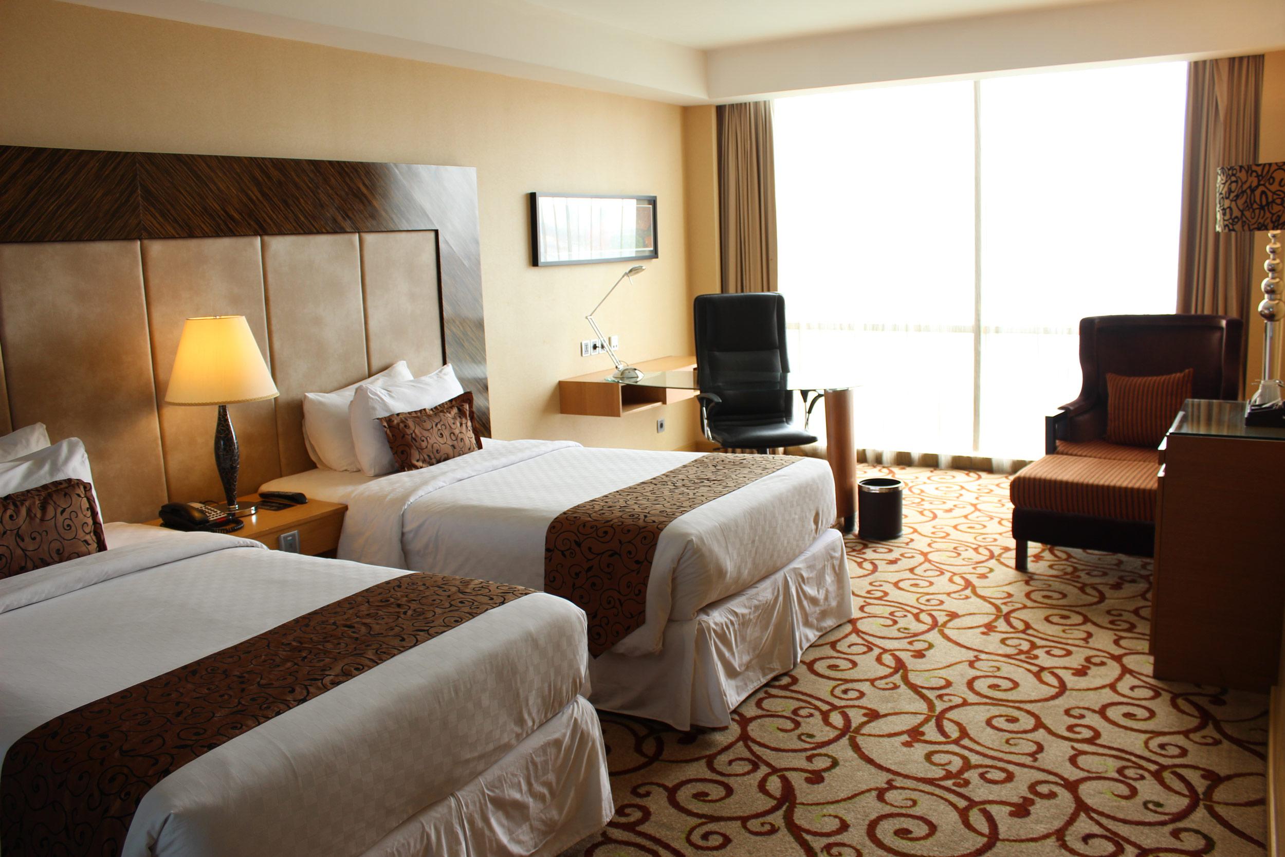 Wyndham Surabaya Hotel Buitenkant foto